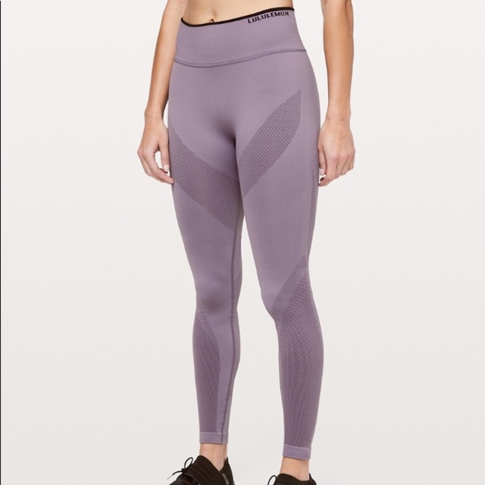 Lululemon Iconic Sweat Tight - Size 4
